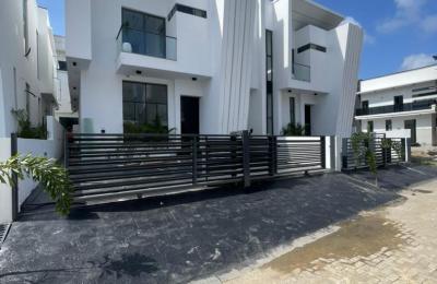 4 Bedroom Fully Detached Duplex